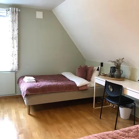 Sole, Frühstückspension 3*